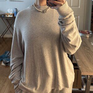 one size brandy melville heather grey john galt crewneck sweater